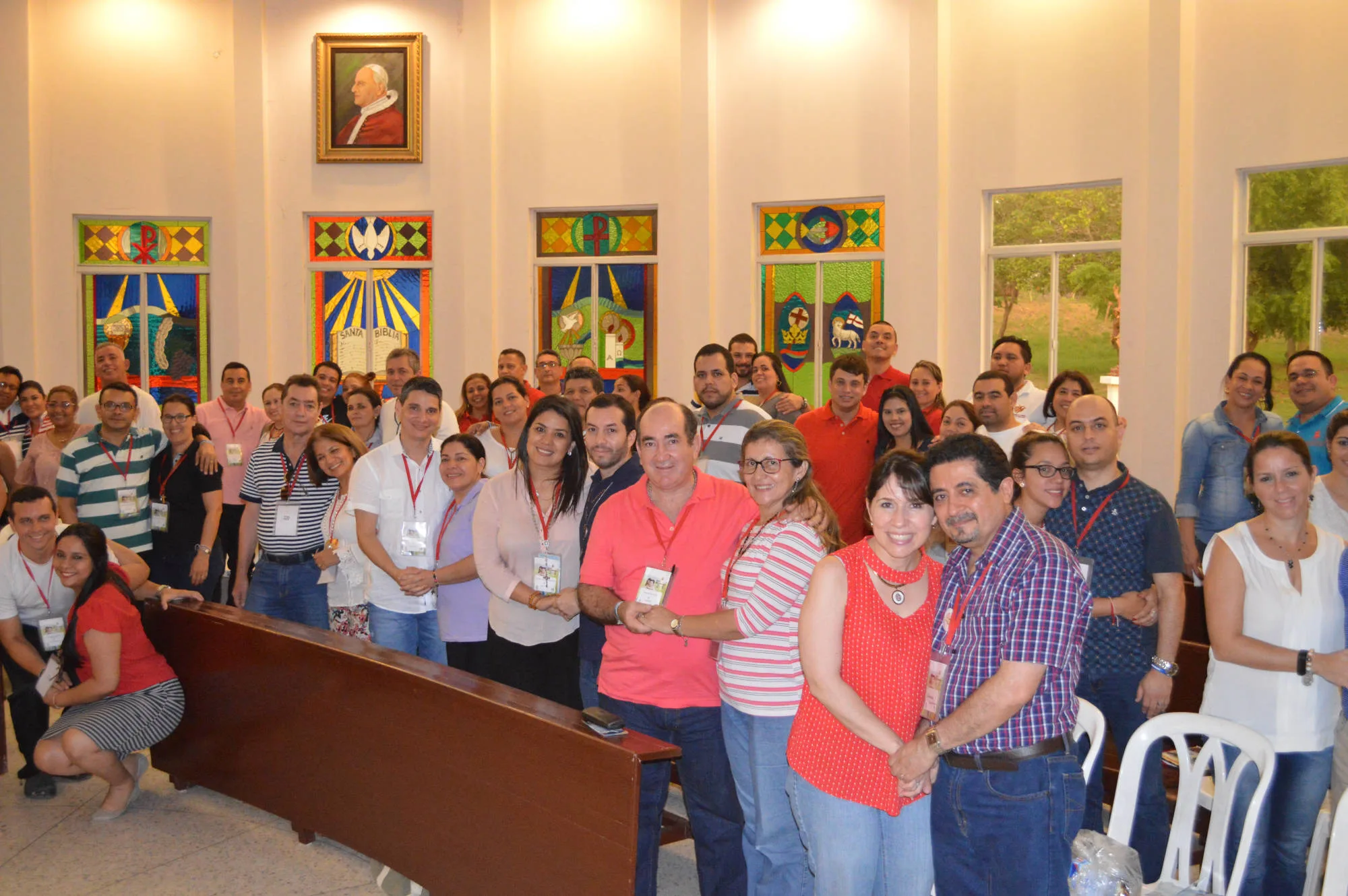 Comunidad parroquial reunida