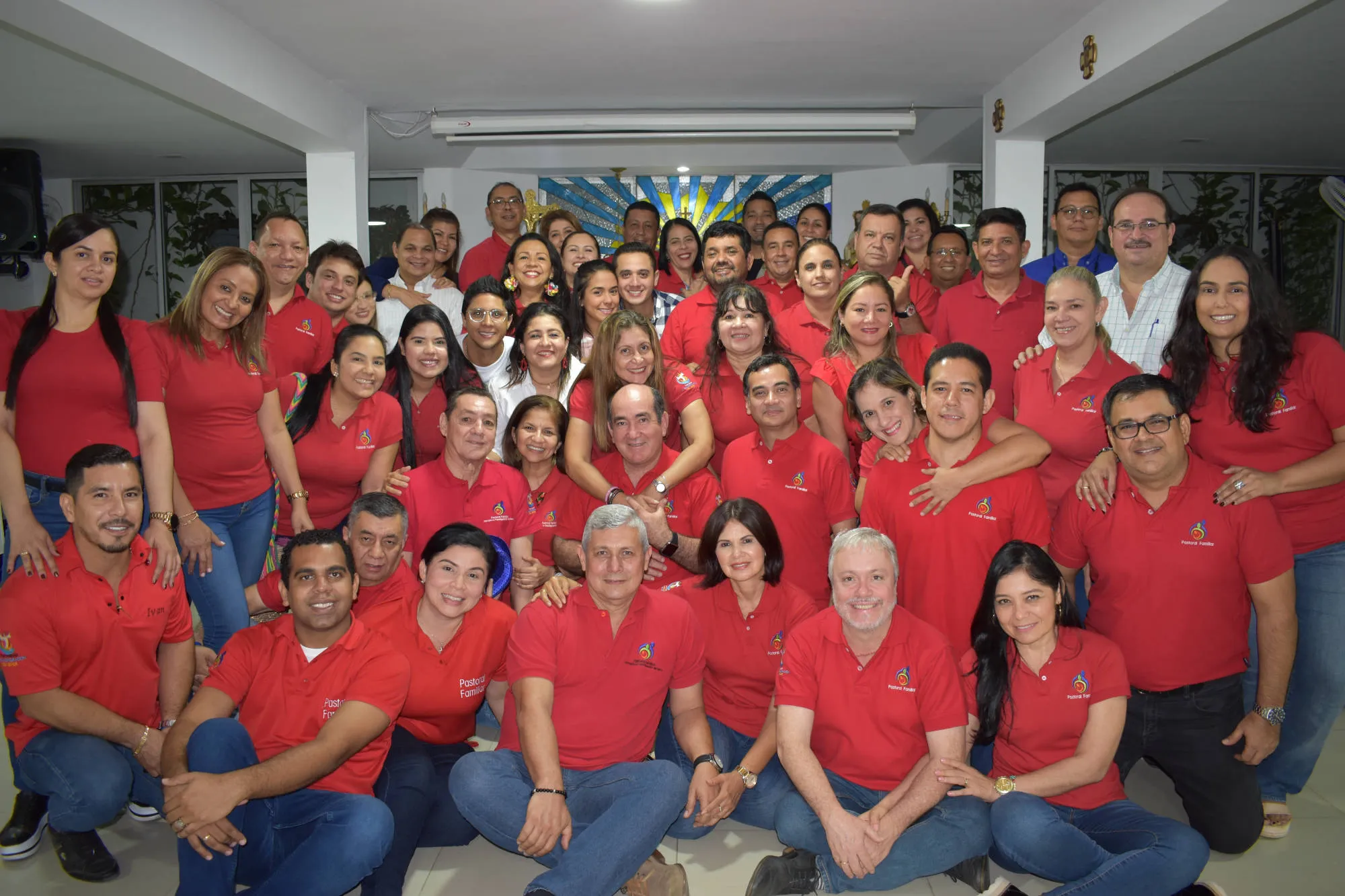 Familias reunidas en un encuentro de la Pastoral de Matrimonio y Familia